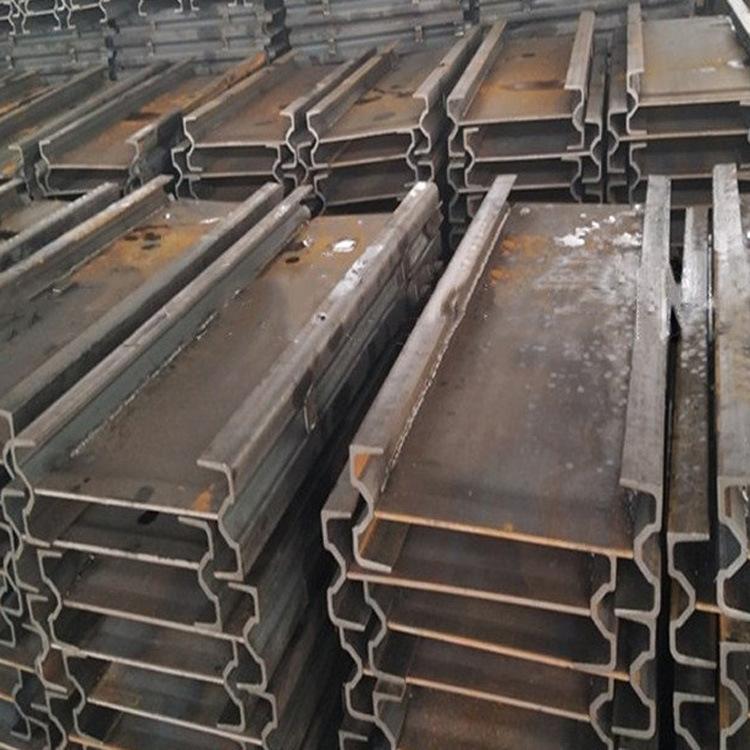 40刮板机机尾架 (2)