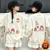 Ropa base estilo academia para niñas primavera y otoño 2026 nuevo estilo ropa infantil moderna niños medianos y grandes top para bebé con forro polar
