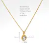 Colar de aço inoxidável com zircônia em formato de gota d'água com esmeralda e diamante branco, corrente para clavícula de estilo nicho de luxo leve, joia feminina simples e elegante