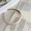 Diadema fina de satén estilo francés para mujer, color sólido macarrón, simple y versátil, accesorio para el cabello etéreo, delicado y adecuado para ir al trabajo