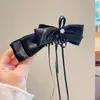 Novo Acessório de Cabelo Presilha Banana com Laço 2026, Estilo Universitário Presilha Mágica para Rabo de Cavalo Alto para Mulheres, Presilha de Garra Exquisita e Sofisticada