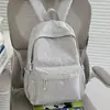 Mochilas da Série Fio Texturizado Cinza de Cânhamo para Alunos do Ensino Fundamental II e Médio, Adequadas para Aulas Diárias, Passeios de Fim de Semana, Piqueniques e Bolsas Escolares Resistentes a Manchas