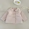 Chaqueta cárdigan para bebé niña 2026 Primavera Nuevo estilo Clase a Bebé Camisa de doble botonadura Top con cuello de muñeca para niña