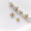 Miçangas Espaçadoras de Trevo de Quatro Folhas Coloridas Duráveis Preenchidas com Ouro 14K Espaçadores em Forma de Flor de Quatro Cantos Incrustados com Zircônio Acessórios de Joias Artesanais Material para DIY