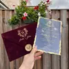 Sobre Rojo Terciopelo con Sello Dorado Acrílico, Tamaño de Logo Personalizado, Universal para Invitaciones de Boda, Felicitaciones Navideñas y Tarjetas de Felicitación