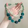 Obertura Qingwu Collar de Grava Verde Estilo Bosque Doble Capa con Cuentas Diseño Retro Cadena Asimétrica para Clavícula para Mujer