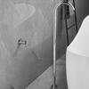 Pedestal de bañera de cobre de montaje en suelo, montaje oculto en pared, creativo, minimalista, grifo mezclador de agua fría y caliente, grifo lateral de bañera