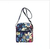 Bolsas Femininas, Porta-Celulares e Porta-Moedas, Bolsas de Vendedor Ambulante, Bolsas de Tecido Floral para Meia-Idade e Idosos, Bolsas de Ombro e Transversais no Atacado, Venda Direta de Fábrica, Bolsas de Mãe