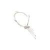 Collar Colgante de Acetato con Forma de Abanico de Circonita Super Brillante, Cadena para Clavícula de Lujo Ligero de Nicho, Joyería de Estilo Palacio Vintage para Mujeres con un Toque de Alta Gama