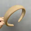 Diadema de Cuero Suave Estilo Coreano para Uso Diario Todas las Combinaciones Retro con Cabeza de Esponja Parte Superior Elevada del Cráneo Temperamento Extrovertido Diadema Nuevo Estilo para Mujer