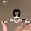 Estilo de diseño de lujo ligero pinza de garra con cuentas de alta gama elegante para cabello escaso en la parte posterior de la cabeza pinza de tiburón para toda la cabeza accesorio para el cabello con temperamento para mujeres