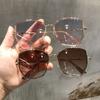 Novos Óculos de Sol Cyber Trendy Moda Feminina Óculos de Sol Poligonais Óculos de Sol de Metal Óculos de Sol Femininos de Filme Oceânico