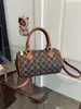 Bolso cruzado para mujer, bolso tipo almohada, nuevo bolso Boston simple y moderno popular, correa ancha versátil para el hombro, bolso de hombro cruzado único