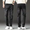 Jeans rectos de alta gama para hombre, nuevo modelo primavera/otoño 2026, pantalones casuales de primavera para hombre, pantalones negros ajustados de moda, suaves