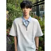 Camiseta de Manga Corta con Cuello de Camisa Falso de Dos Piezas para Hombre, Polo de Verano de Peso Pesado con Media Cremallera, Retazos Retro Americanos de Manga Corta