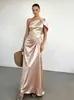 Vestido de noche satinado de un solo hombro de alta gama para fiesta de banquete Amazon transfronterizo europeo y americano 2026