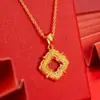 Mismo Estilo que el Usado en Joyerías, Estilo Antiguo Oro Arena Tres Vidas Tres Mundos Flor de Melocotón Floreciente Collar, Cadena Integrada, Serie de Bodas