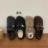 Zapatos Birkenstock de lana afelpada con suela gruesa para mujer 2026 Otoño/Invierno Nuevo Estilo Gris Cálidos Zapatos de Algodón Mary Janes de Suela Plana Zapatos Peludos