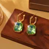 Brincos de Cristal Verde de Alta Qualidade, Luxo Acessível, Modernos Elegantes, Brincos Geométricos Estéreo, Brincos Elegantes e Versáteis Estilo Hong Kong para Mulheres
