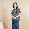 Nova Camisa Feminina Listrada de Verão de Yun Yun com Gola Pontuda, Estilo Coreano 2026, Caimento Solto, Design Único, Camisa de Algodão Puro