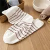 Meias de dormir listradas 100% algodão, amigáveis à pele, corte folgado sem apertar as pernas, meias pós-parto para mulheres, meias respiráveis de cano médio para uso doméstico, Zhuji