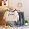 2026 Nuevo Conjunto de Dos Piezas con Sudadera y Mangas Largas con Letras Inglesas con Estilo para Niños y Niñas, Atuendo Casual de Primavera Estilo Coreano
