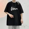 Camiseta Masculina Manga Curta Estilo Minimalista Japonês Verão 2026 Estilo Hong Kong Solta Manga Três Quartos Gola Redonda Estampada Meia Manga