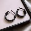 Pendientes de Cadena Hueca con Textura Metálica Europeos y Americanos para Mujer, Pinzas para Orejas de Lujo Ligero de Nicho de Gama Alta, Pendientes Versátiles Simples y Elegantes
