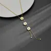 Directo de fábrica acero inoxidable simple lujo ligero color joyería acero de titanio chapado en oro de 18k en stock venta al por mayor traje de joyería mujeres