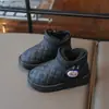 Invierno 2026 Nuevas Botas de Nieve de Dibujos Animados para Niñas Zapatos de Algodón con Terciopelo Engrosado Botas de Algodón para Niños Zapatos Cálidos Botas Cortas Zapatos de Algodón
