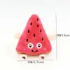 Colgante de Muñeco de Fruta de Dibujos Animados Colgante de Zanahoria Fresa Llavero Colgante de Sandía de Peluche Mochila Llave de Coche