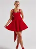 Vestido Doce Costas Nuas com Laço Grande e Alças para Mulheres, Novo Estilo de Outono com Padrão Único de Espinha de Peixe e Saia Curta