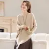 Suéter assimétrico com manga morcego de design exclusivo para mulheres, novo estilo coreano de malha solta outono e inverno 2026