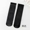 Fabricante de Zhuji Meias Curtas de Cristal Antiderrapantes com Pontos Adesivos na Sola, Meias Femininas Transparentes Invisíveis Ultrafinas Anti-Puxões, 10 Pares