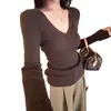 Top de punto acanalado de manga larga con cuello en V estilo retro americano para mujer, nuevo top interior ajustado para mujer de principios de otoño 2026