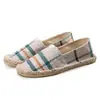 Casal sapatos de lona sapatos de palha sapatos masculinos e femininos sapatos baixos tendência lazer preguiçoso pescador sapatos de linho fabricantes atacado