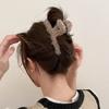 Pinza grande de felpa para el pelo para otoño e invierno, estilo coreano, de alta gama, con forma de tiburón, accesorios para el cabello, tocados para mujer