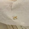 Brincos Pequenos de Tarraxa em Prata 925 com Pino de Prata, Pérola Francesa e Zircônia para Mulheres, Adequados para Orelhas Furadas, Estilo Vintage, Brincos Versáteis para o Dia a Dia, Brincos Estilo Ins