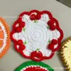 Posavasos Tejidos a Mano Serie Frutas, Productos de Ganchillo Aislantes del Calor Divertidos y Creativos de Venta Caliente Transfronteriza, Venta al por Mayor Directamente del Fabricante