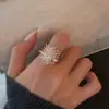 Anillo Súper Brillante de Diente de León para Mujer, Lujo Accesible Diseño de Nicho, Anillo Abierto Elegante, Creativo de Comida y Versátil
