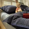 Juego de Cama de Cuatro Piezas de Algodón Puro Clase A con Diseño de Borde de Concha, Adecuado para Dormir Desnudo, Artesanía de Grado Materno e Infantil, Juego de Sábana y Funda de Edredón para Dormitorios Estudiantiles