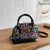 Coleção Outono 2026: Bolsa Concha Cintilante, uma Bolsa de Mão e Transversal Luxuosa e Estilosa, Perfeita para o Dia a Dia, Bolsa Feminina no Atacado