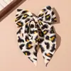 Tejido de Satén Brillante Europeo y Americano Transfronterizo Pinza para el Cabello de Lazo Estampado de Leopardo Pinza de Una Sola Palabra Pinza de Resorte Accesorios para el Cabello de Mujer Venta al por Mayor
