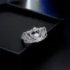 Anillo de Moda Corona Clásica Joyería Creativa Europea y Americana Venta al por Mayor Comercio Exterior Anillo de Circonita Más Vendido para Mujeres