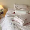 Conjunto de Bordado de Algodão de Fibra Longa Francês de Quatro Peças Lençol de Cama de Algodão Puro Capa de Edredom Lençol com Elástico Estilo Princesa Dormir Sem Roupa Conjunto de Três Peças para Dormitório