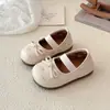 Adorables zapatitos tipo frijol para niños, dulces zapatitos de princesa, bailarinas estilo coreano para niñas, zapatillas elegantes de interior para bebés y niños pequeños