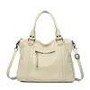 Bolsa feminina 2026 novo modelo bolsa de mão de grande capacidade bolsa de mãe bolsa de ombro versátil vintage da moda disponível para dropshipping