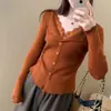 Blusa de tricô irregular com decote V e renda em patchwork estilo francês para outono, nova blusa básica feminina slim fit para inverno