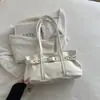 Bolso de Mano de Cuero de Estilo Coreano con Hebilla de Moda de Gama Alta 2026 Nuevo Estilo Elegante Bolso de Mujer de Venta Caliente Versátil Bolso de Hombro Cruzado