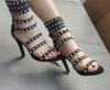 Sandálias de Salto Alto Estilo Romano de Tamanho Grande para Exportação Europeia e Americana Sandálias de Moda com Bico Aberto e Contas Stiletto Femininas Wish Estação Independente